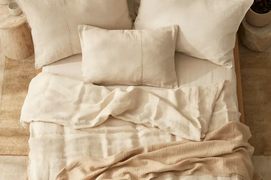 Bedroom Rug Ideas for a Cozy Farmhouse Vibe | Easy Styling Tips